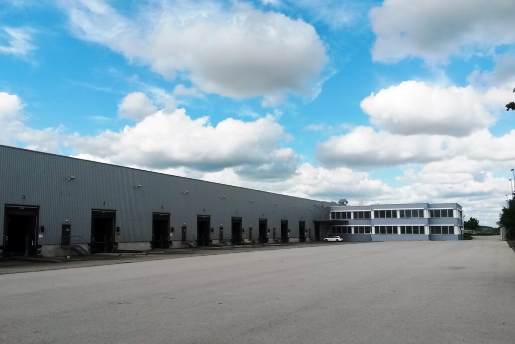 Die Logistikimmobilie in Freystadt verfügt über eine Fläche von insgesamt 20.200 Quadratmetern. (Bildquelle: Immolox GmbH)